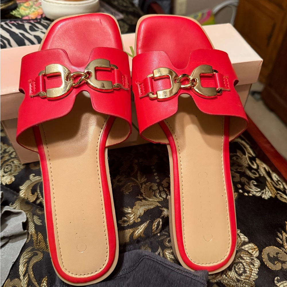 Elegant Red Sandals for Effortless Style